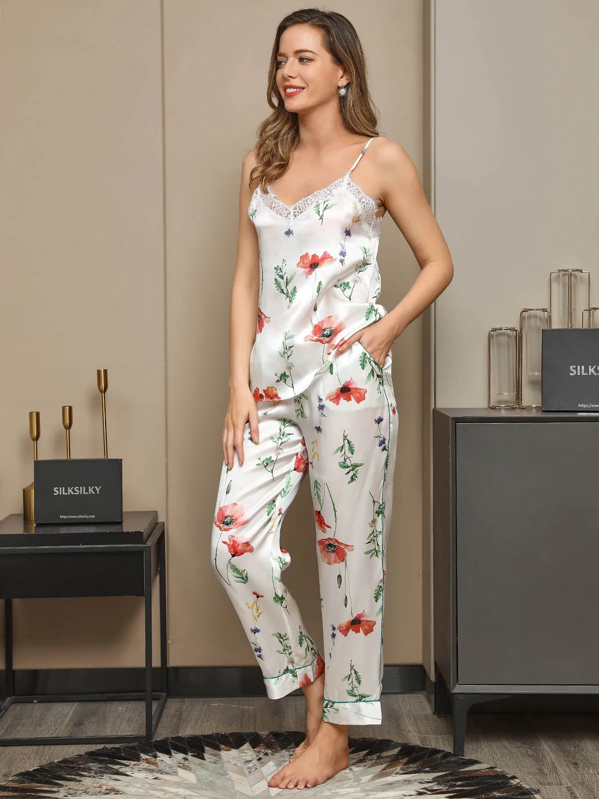 Clearance (US Warehouse) - 19Momme Pure Silk Floral Pattern Pajamas 2Pcs