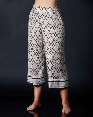 Favourites Cropped Pant