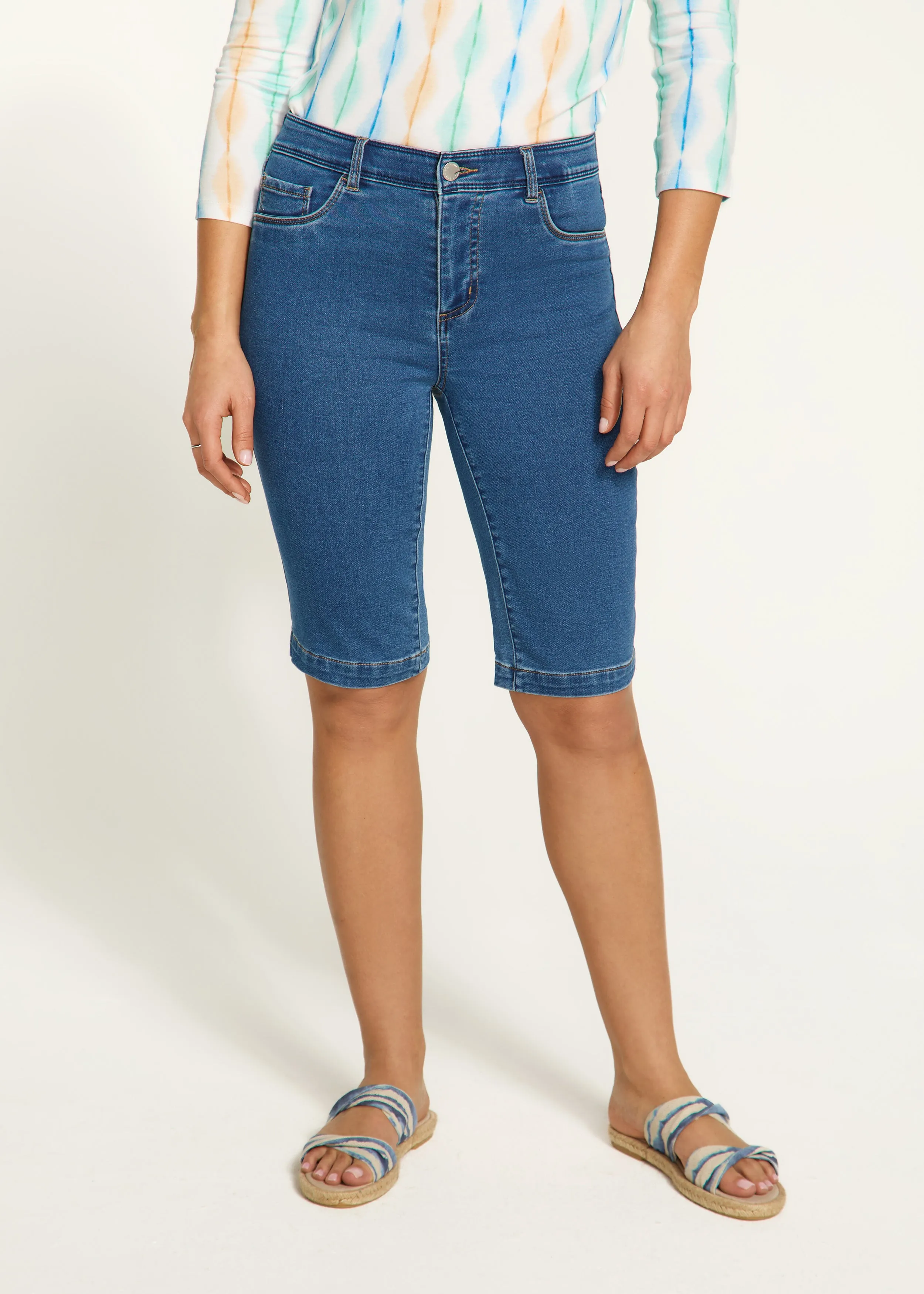 Olivia Bermuda Denim, Medium Wash