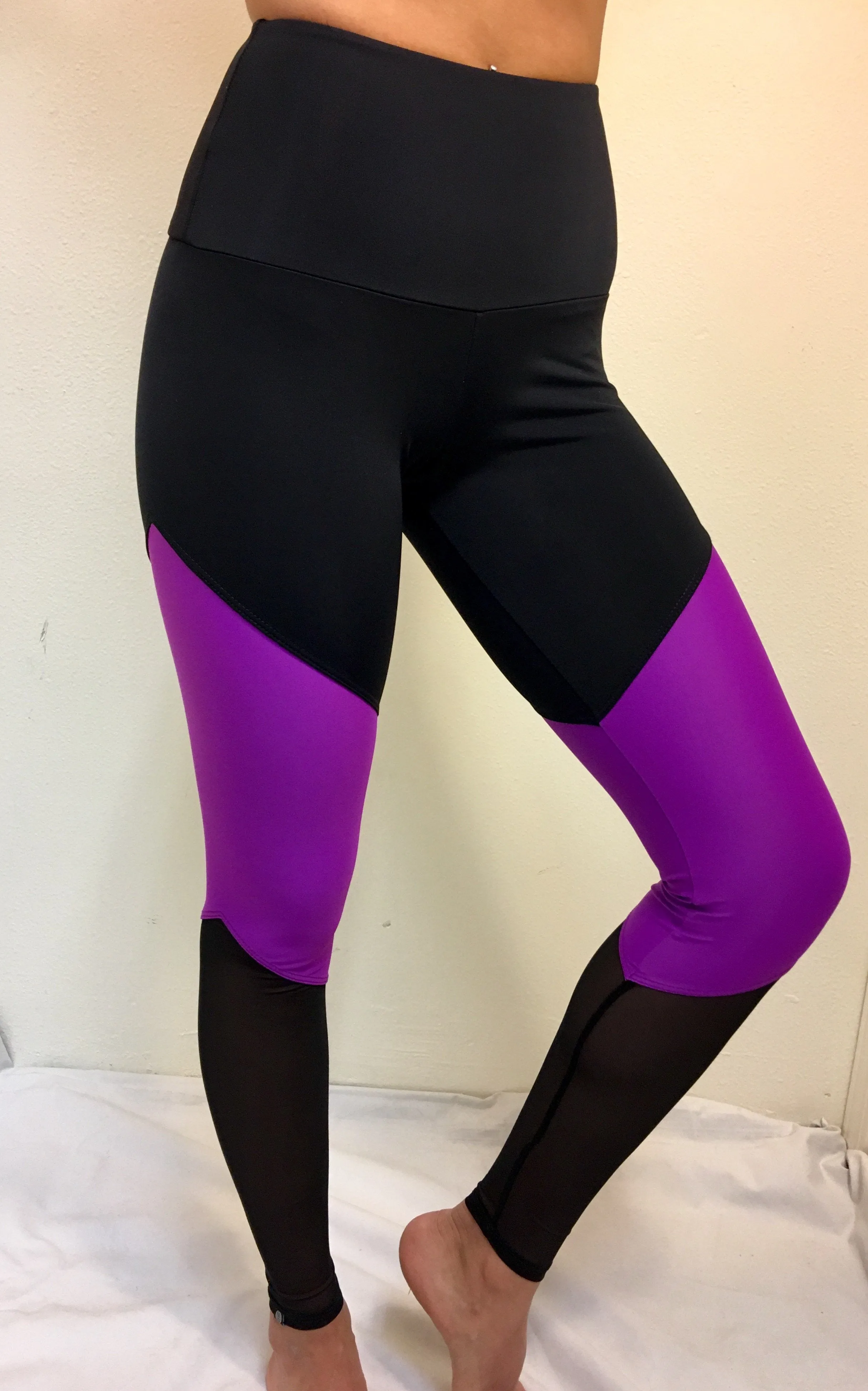 Onzie High Rise Track Legging 2046
