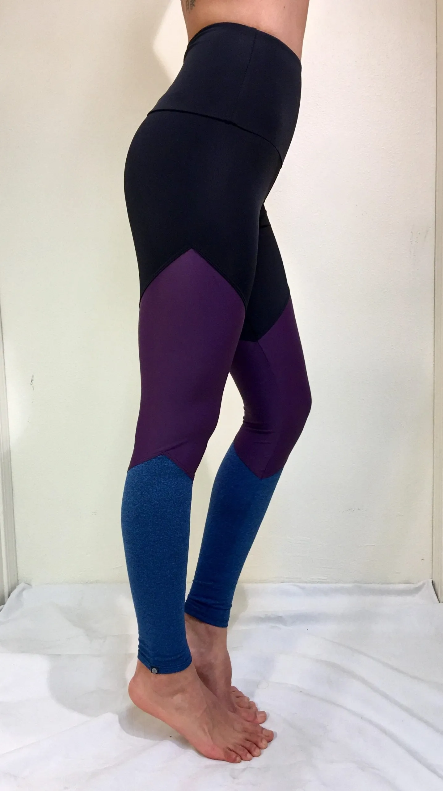 Onzie High Rise Track Legging 2046