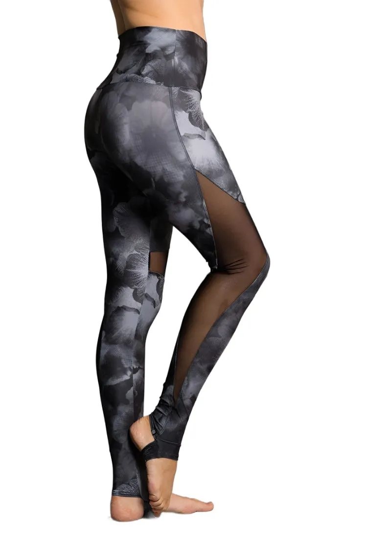 Onzie Hot Yoga Stirrup Legging 2007