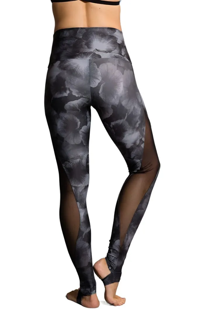 Onzie Hot Yoga Stirrup Legging 2007