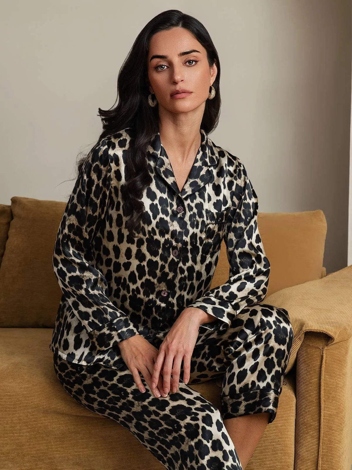 Pure Silk Leopard-Printed Long Sleeve Pants Pajamas