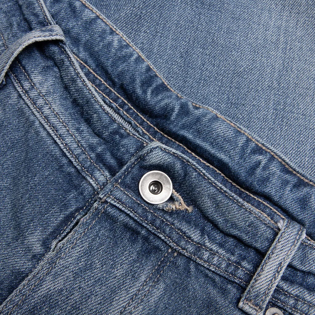 Stud Denim Shorts - Light Blue