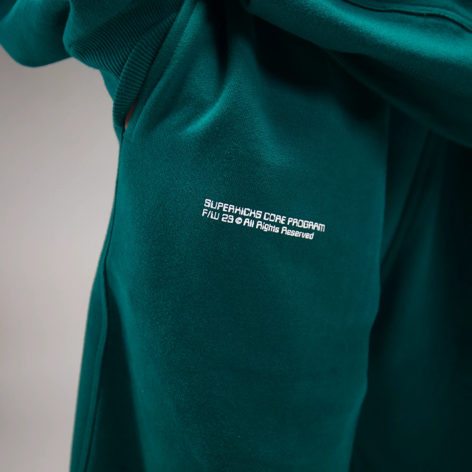 Superkicks | CORE 3.0 UNISEX SWEATPANT GREEN