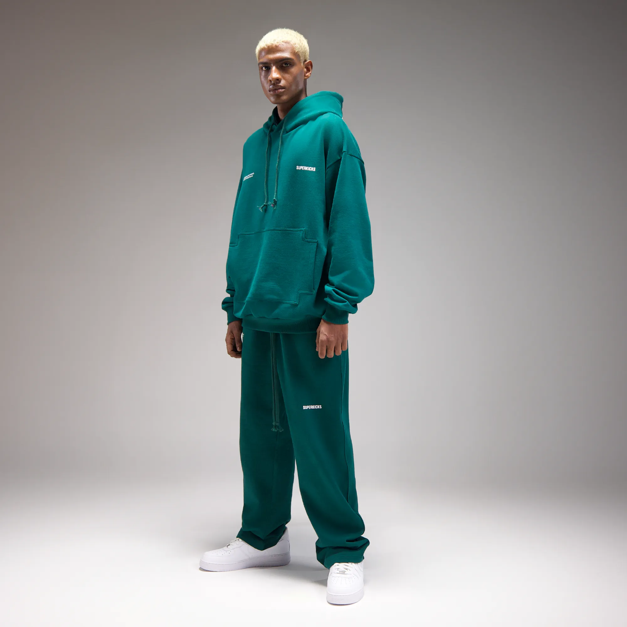 Superkicks | CORE 3.0 UNISEX SWEATPANT GREEN