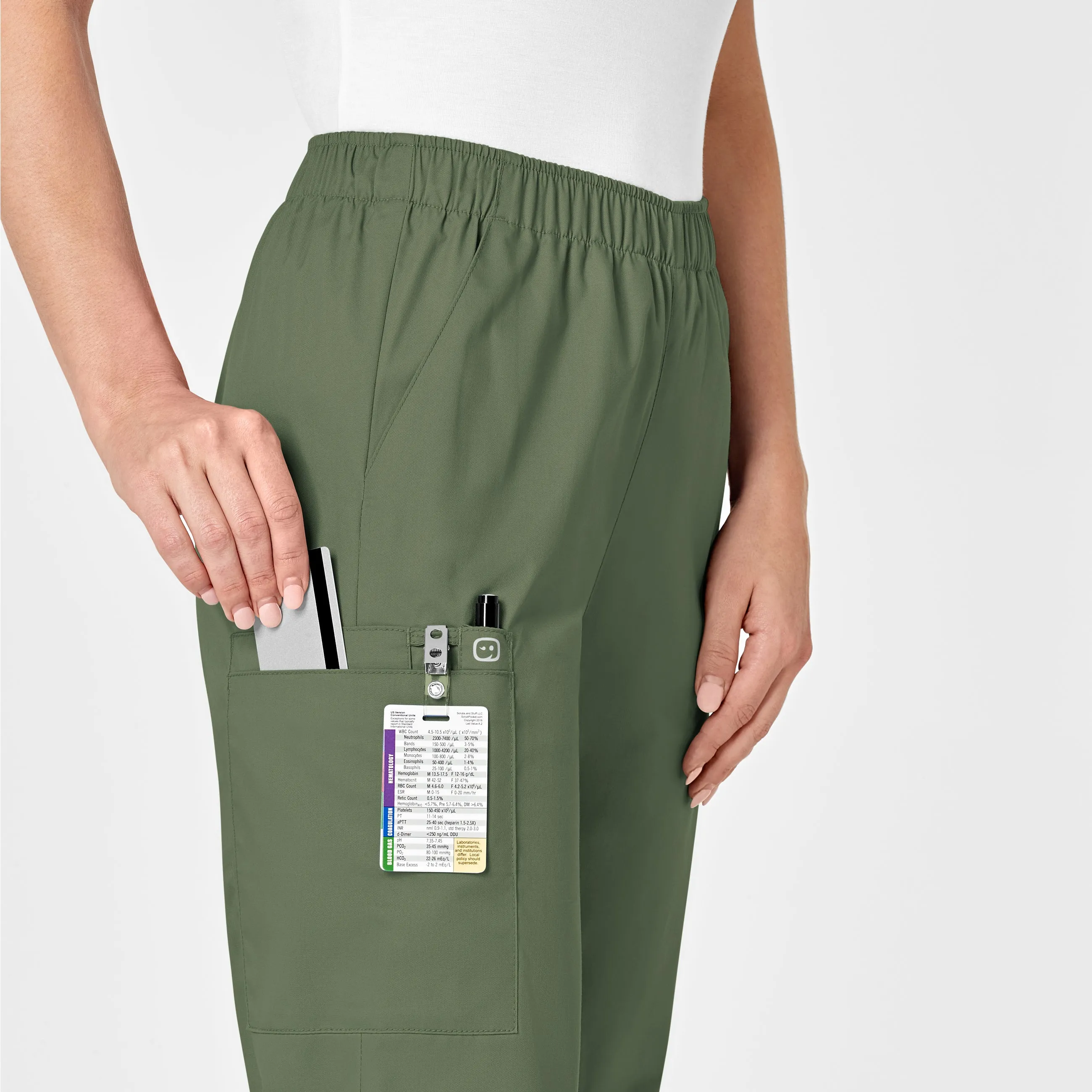 WonderWORK Women's Pull-On Cargo Scrub Pant - Olive